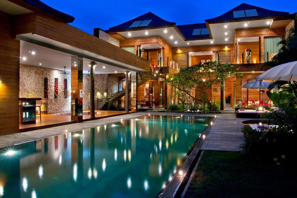 Eko Villa Seminyak - Tropical Villa, Walk To Beach Esterno foto