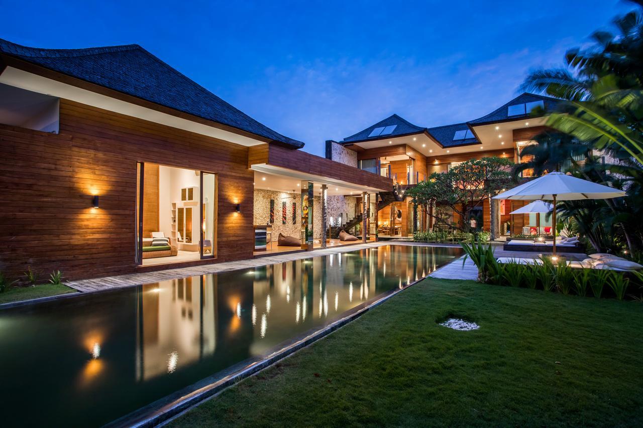 Eko Villa Seminyak - Tropical Villa, Walk To Beach Esterno foto