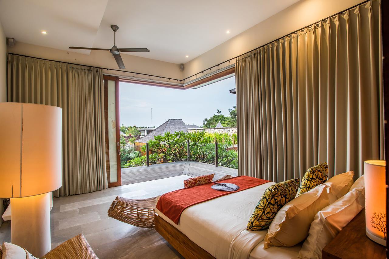 Eko Villa Seminyak - Tropical Villa, Walk To Beach Esterno foto
