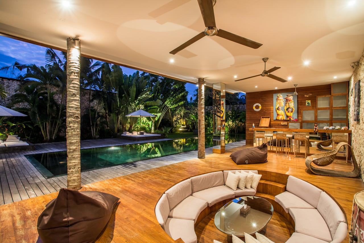 Eko Villa Seminyak - Tropical Villa, Walk To Beach Esterno foto
